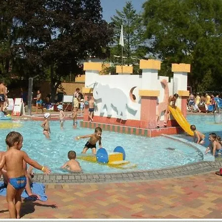 Gunaras Dombóvár
