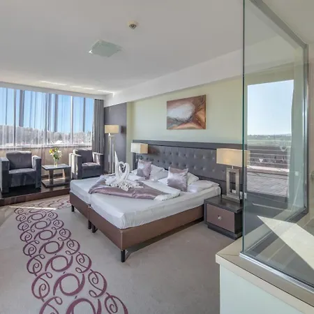 Ξενοδοχείο Gunaras