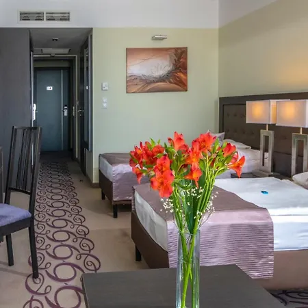 Szálloda Gunaras Spa