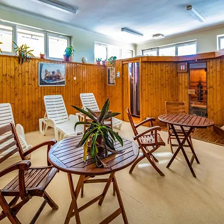 Szálloda Gunaras Spa 4*